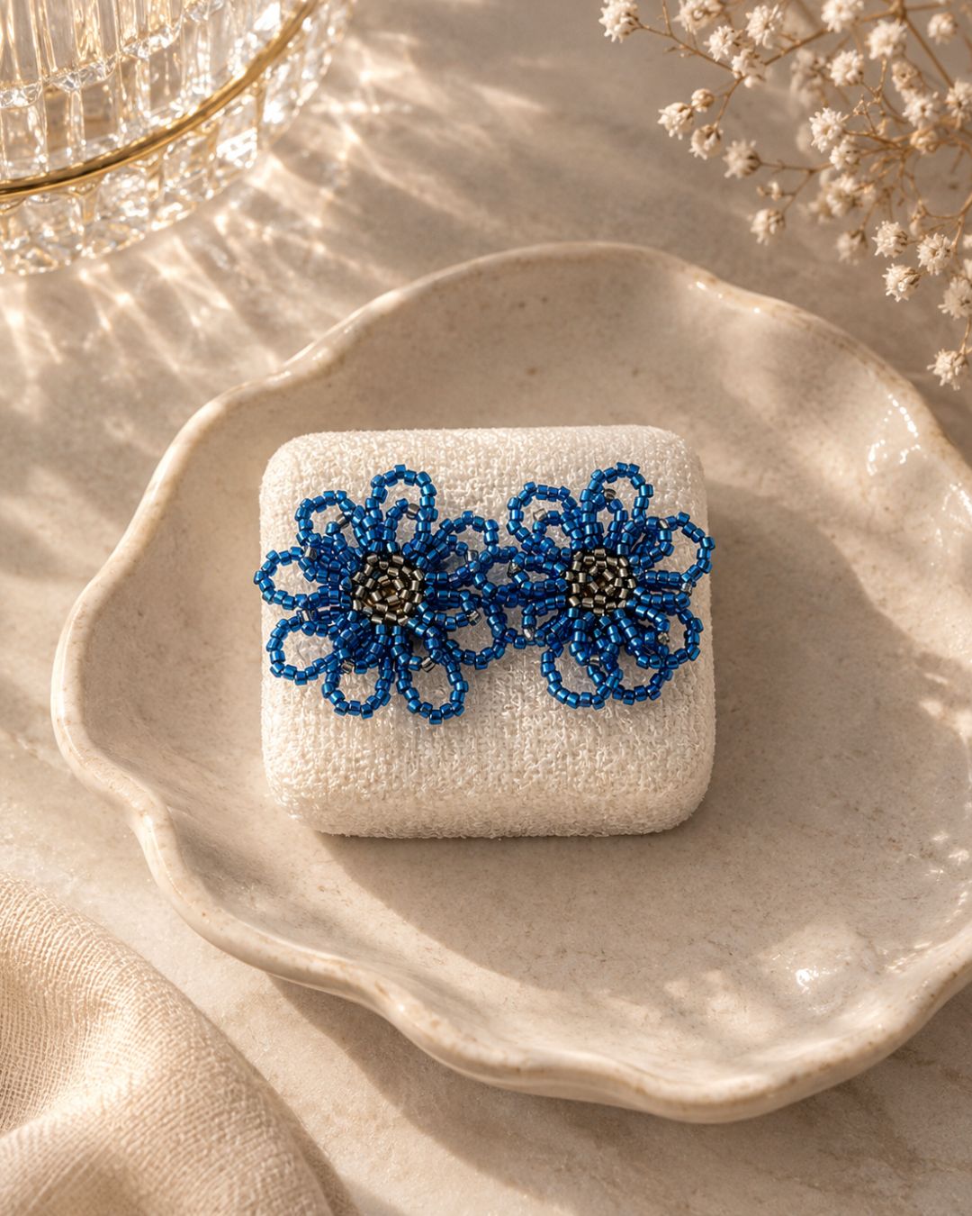 Aretas margaritas blue metal