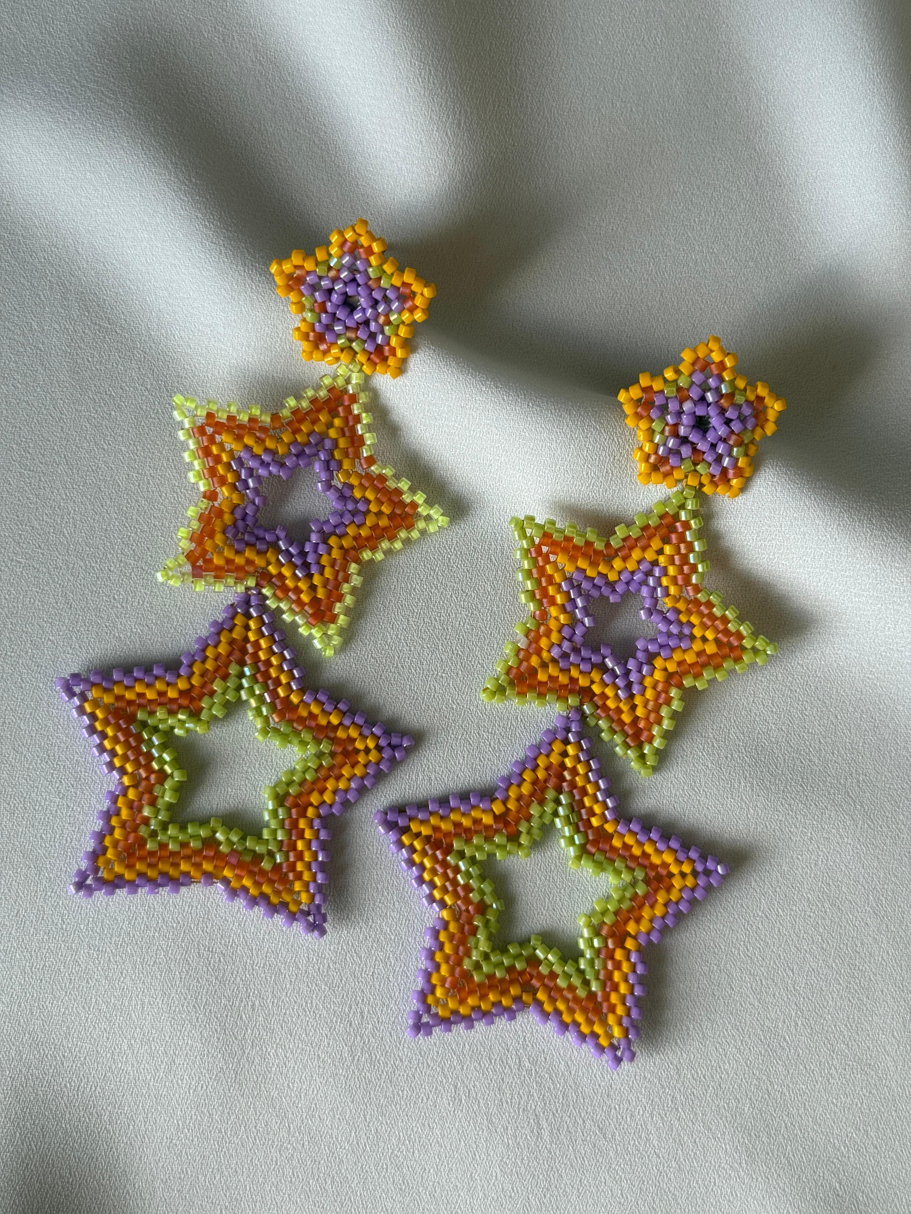 Aretas estrellas en colores