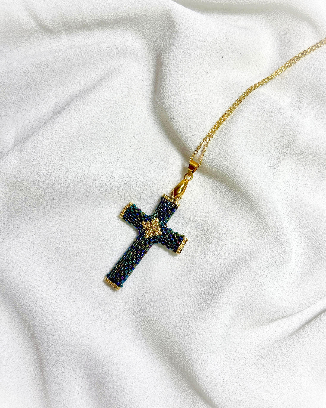 Cruz titanio